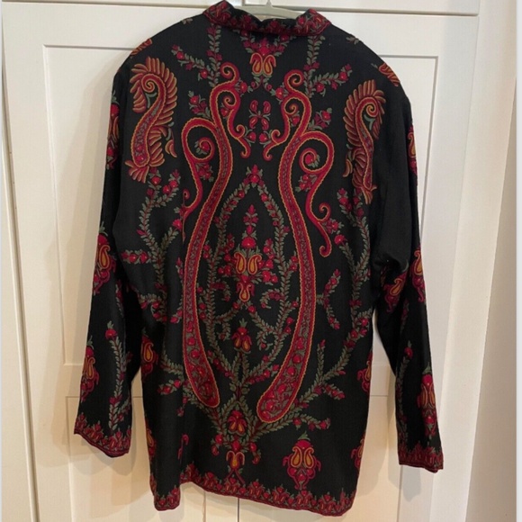 Size Large Hand embroidered 100% Merino Wool Tunic Top - Picture 4 of 4